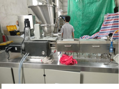 塑料擠出成型系統(tǒng)——“前道—塑膠擠出”
