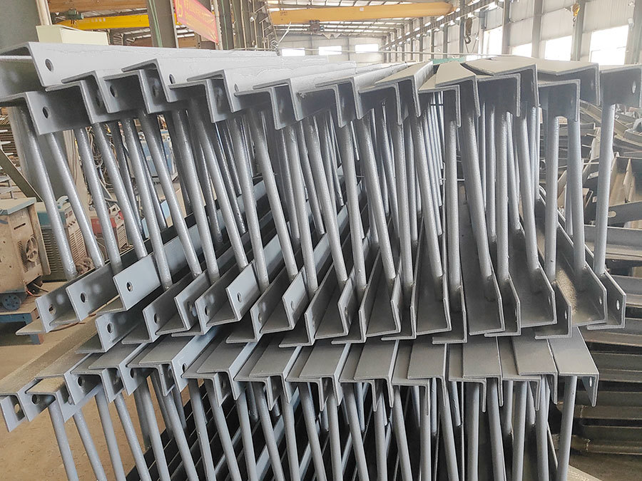 Hanging fence of railway bridge processed by hot galvanizing