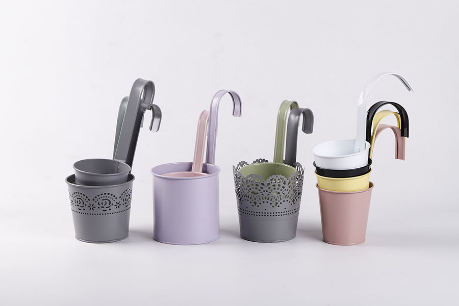 Flower basket bucket