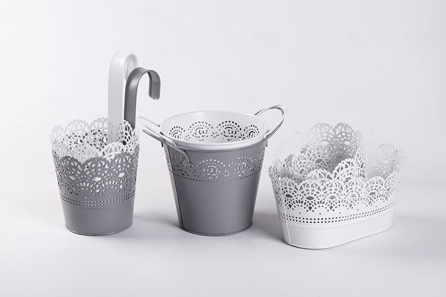 Flower basket