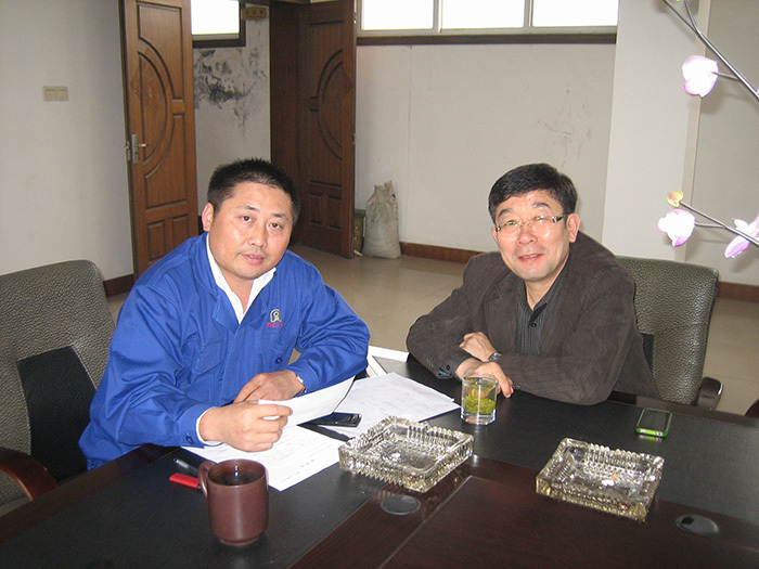 General Manager signs contract with South Korea POSCO