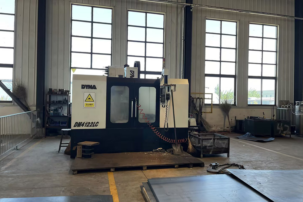 Machining center