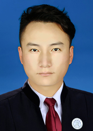 张鑫