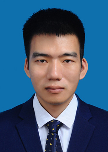 李伟
