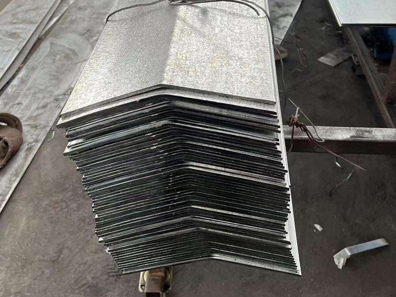 To draw custom shaped steel plate