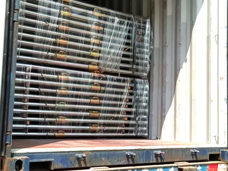 Steel strut