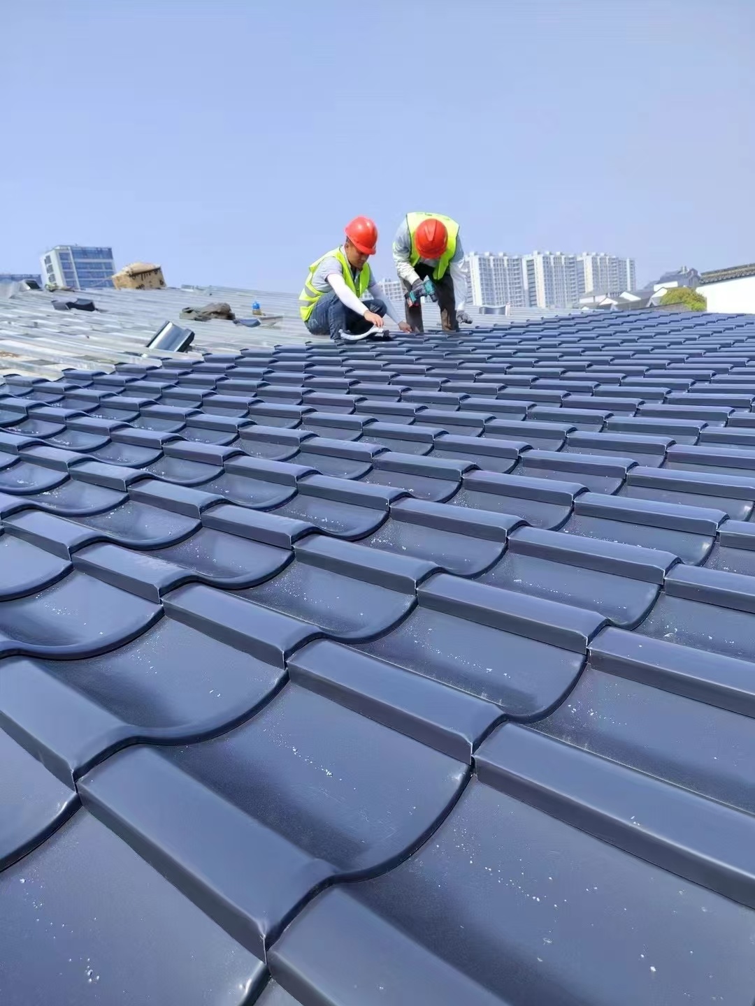 How to install metal tile is better