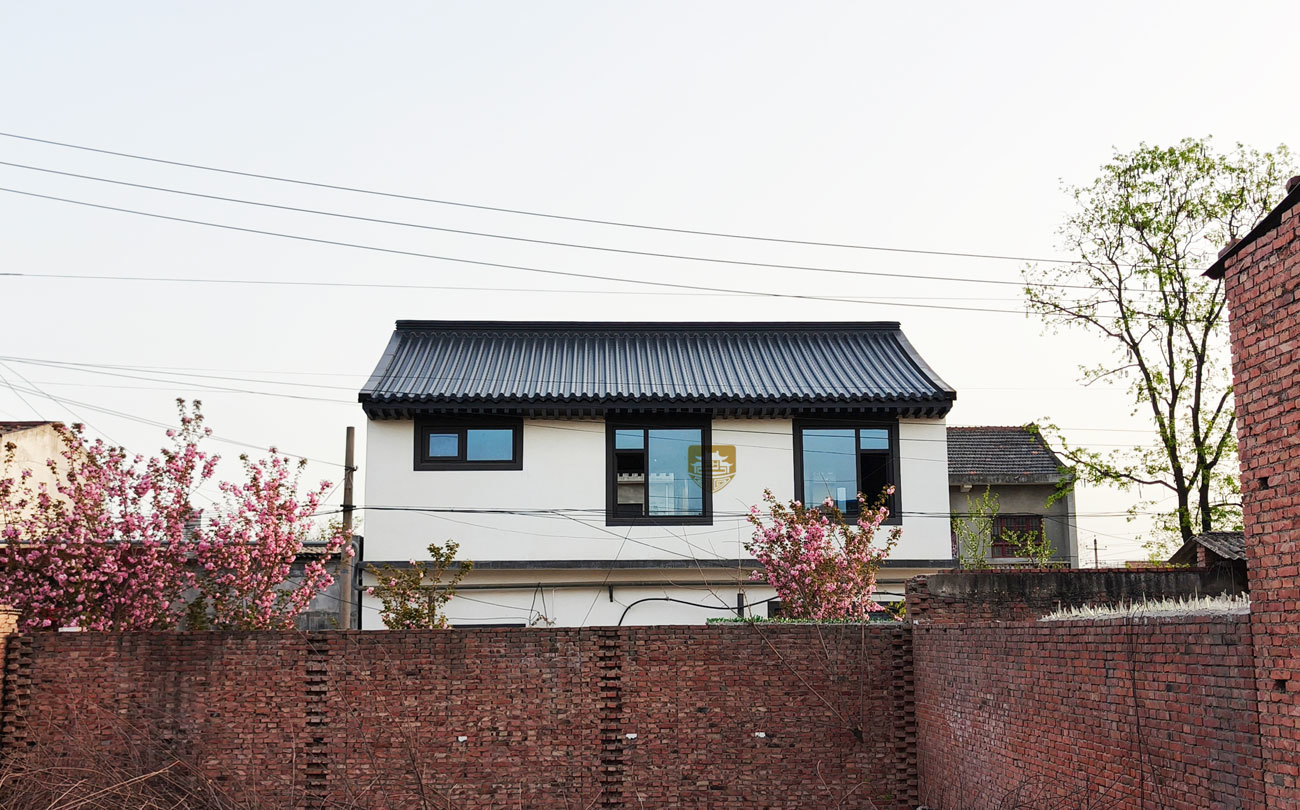 Villa aluminum tiles