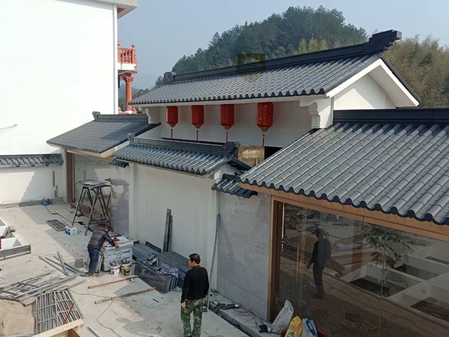 Aluminum tiles