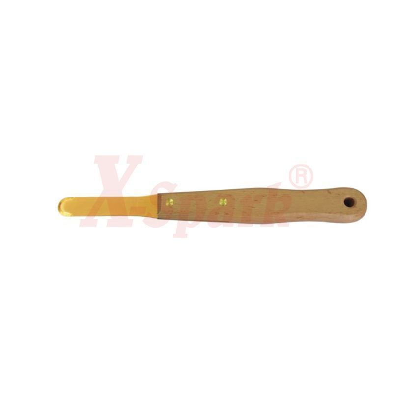 Botou Safety Tools - Your Trusted Supplier of Wholesale Long Wood Handle Brass Spatula