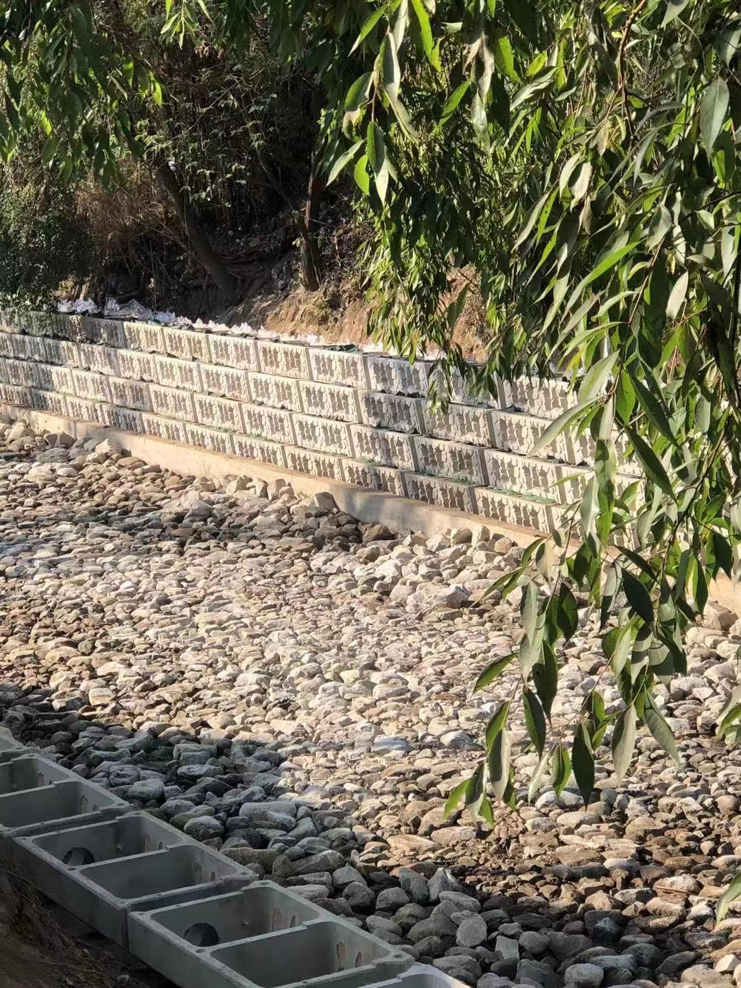 生态护坡砖