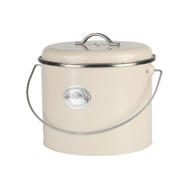 Sturdy Kitchen Compost Container_ Sealed Bin with Lid Handle and Built-In Charcoal Filter