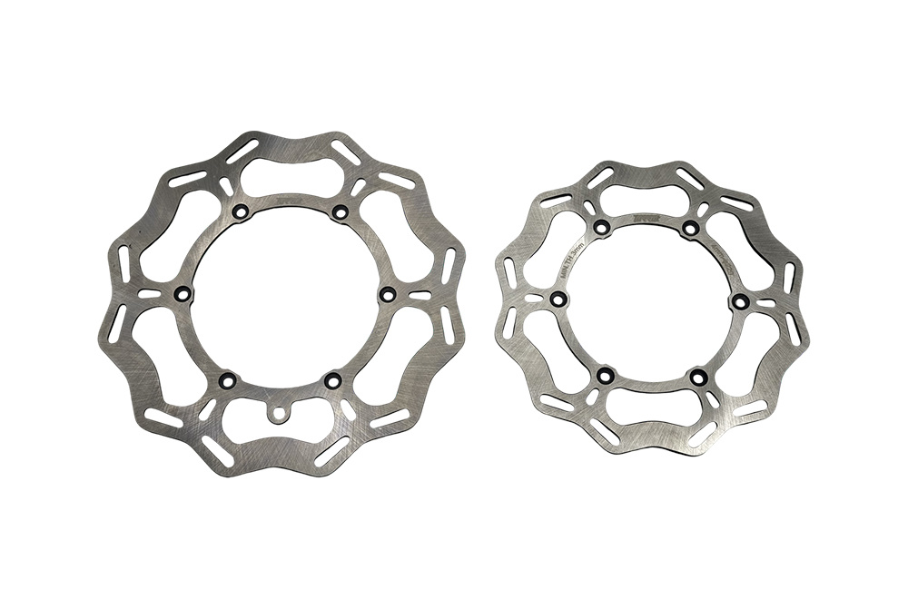 Disc, brake, front Φ260/ disc, brake, rear Φ220 Disc, brake, front Φ260/ disc, brake, rear Φ220
