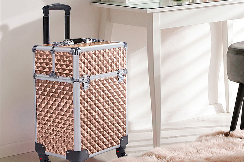 Top 10 Benefits of Usingan Aluminum MakeupTrolley Case for YourBeauty Needs