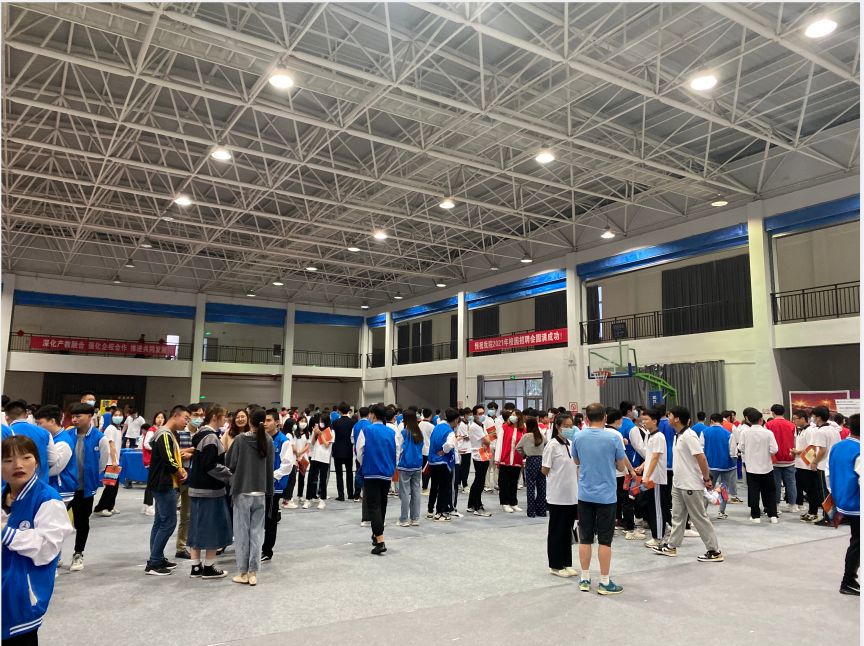 鄂東樁基校園招聘會(huì)