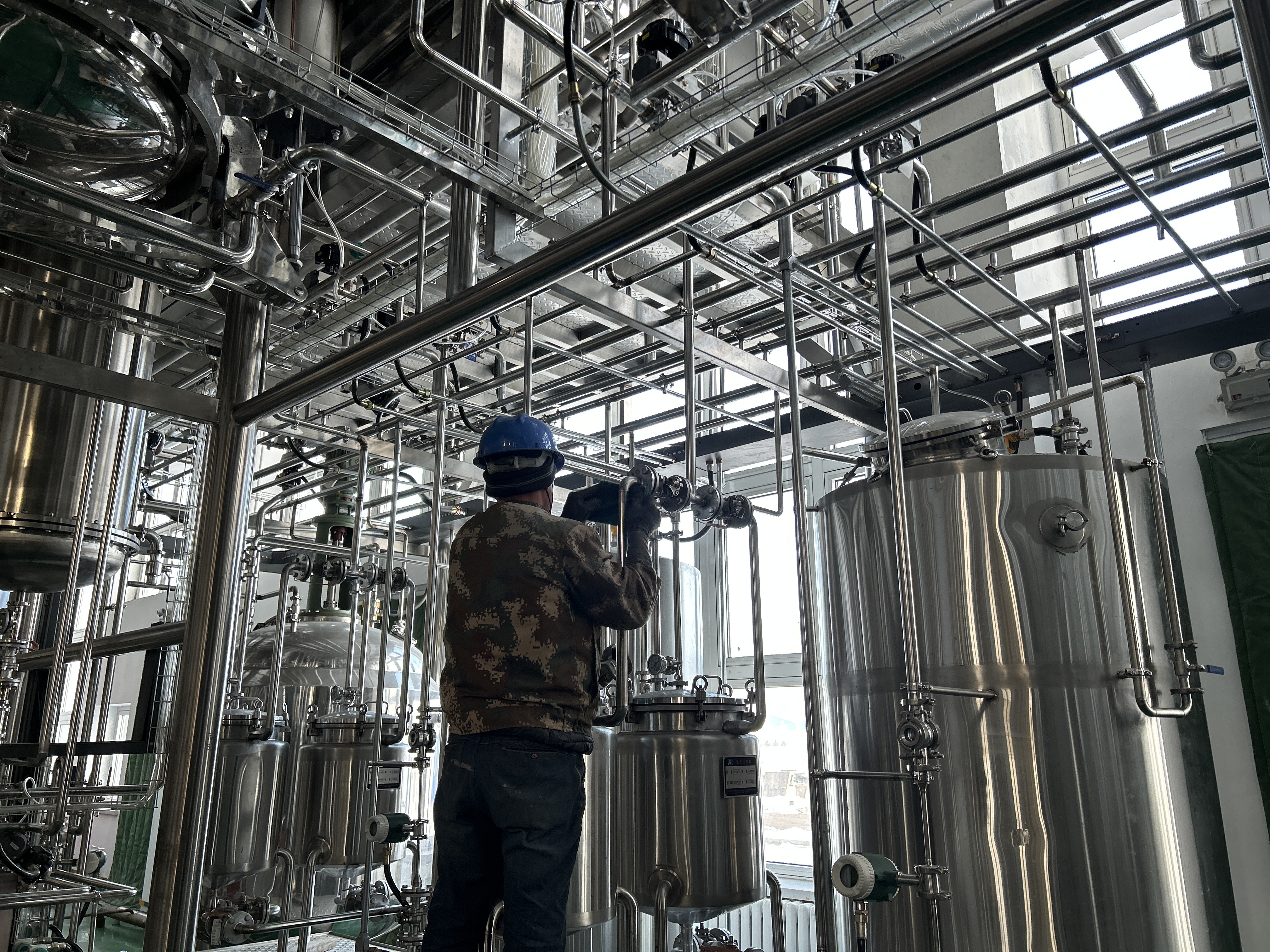 Equipment installation completed successfully before the Spring Festival