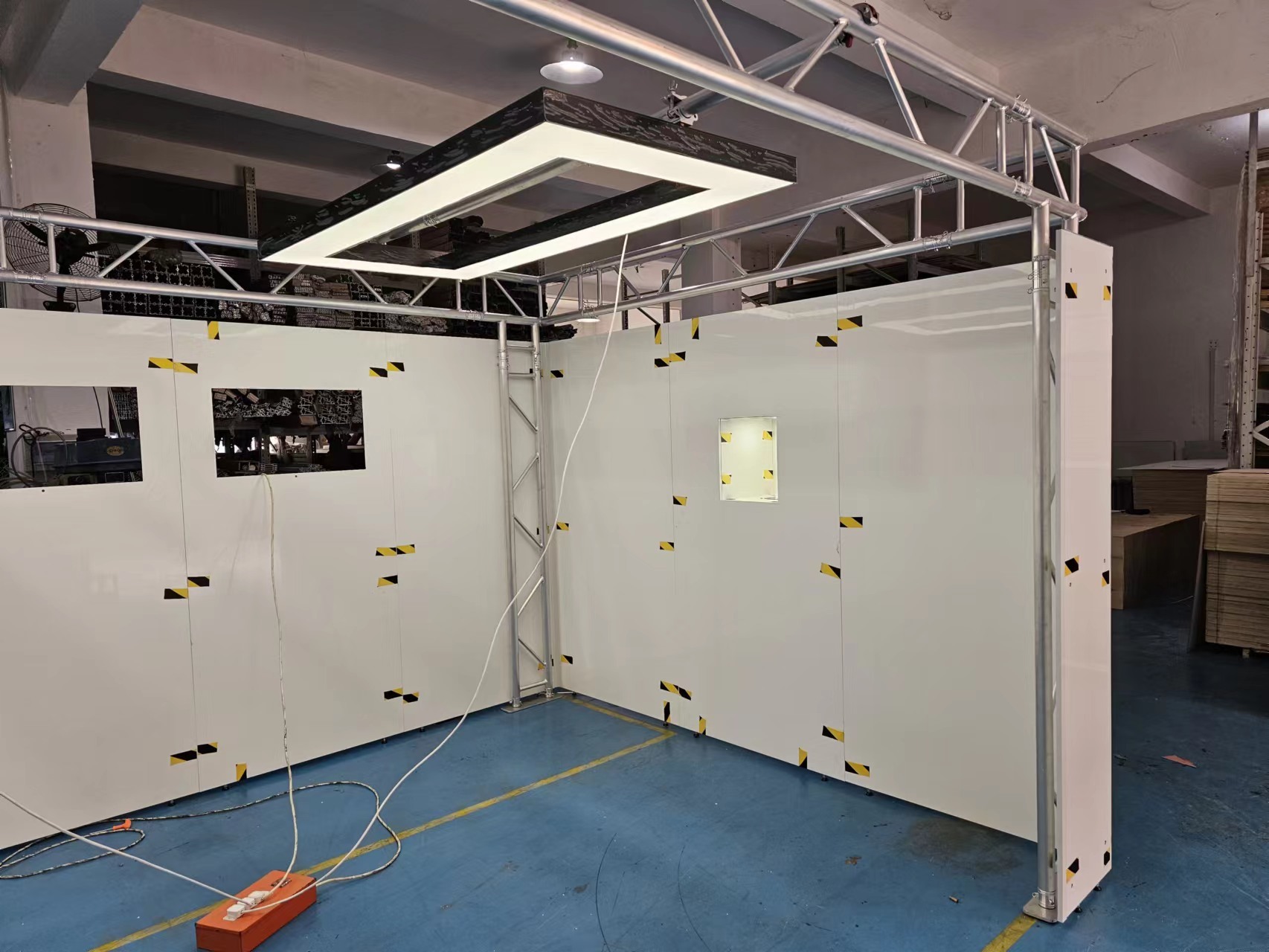 Unlocking the Future of Wall Design: Understanding Fast Track Seamless Walling