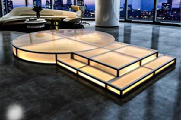 Double-layer runway shaped glass platform