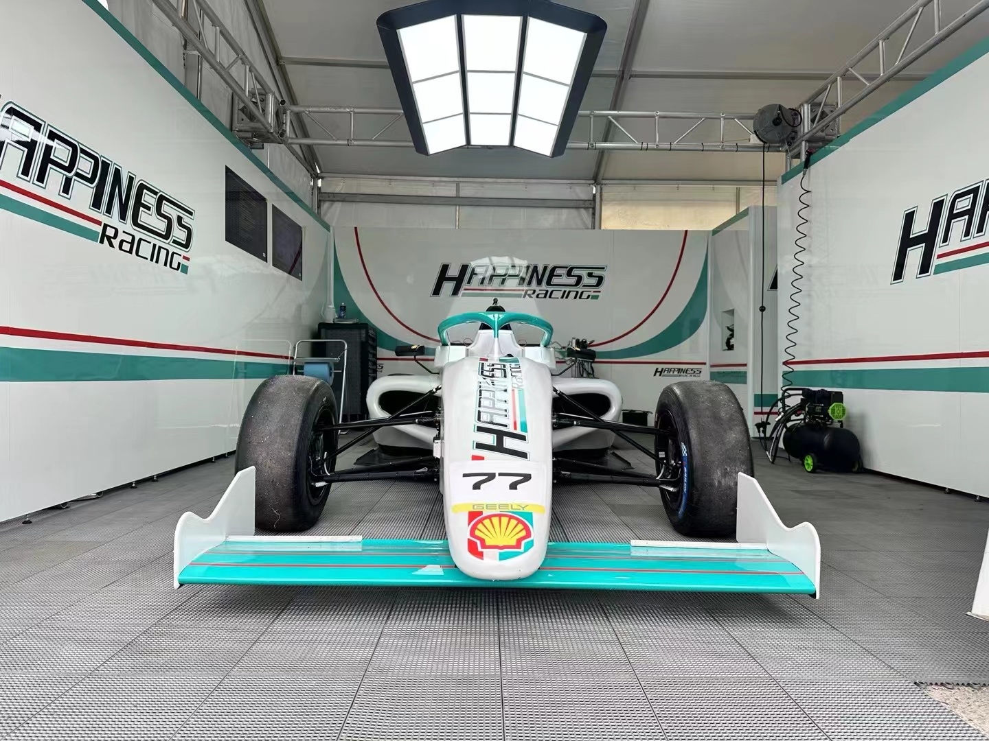 4*8m F1 team event Pithouse Sameless walling system