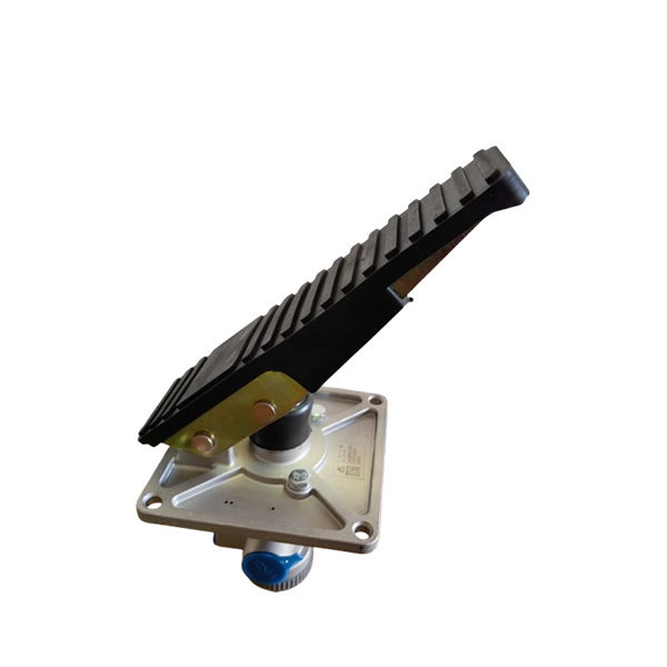 SDLG loader spare parts Brake Pedal Valve 4120001795