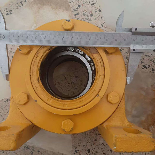 Chenggong Loader Spare Parts CG Shaft Support