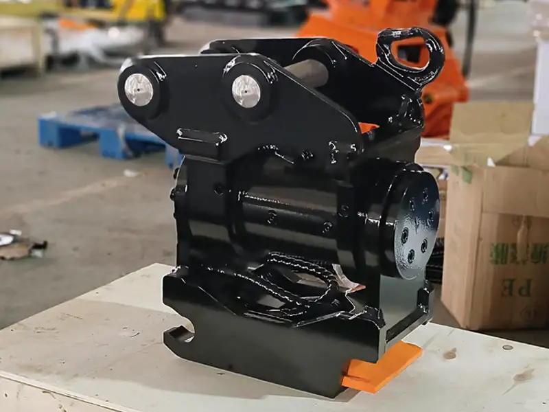 Tilting Quick Coupler