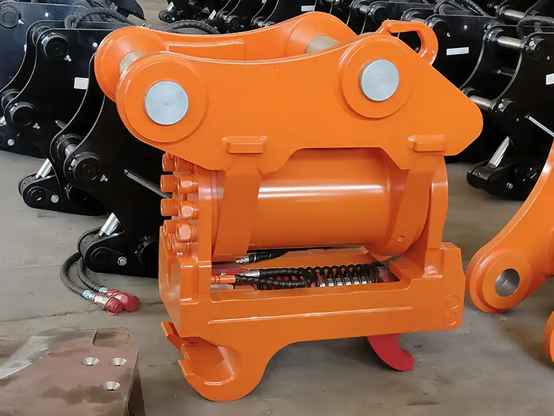 Tilting Quick Coupler