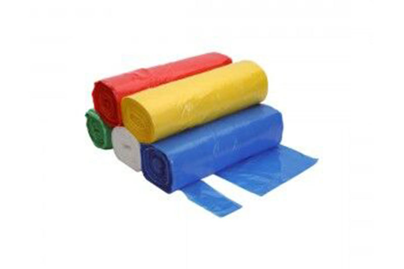 PE Apron On A Roll