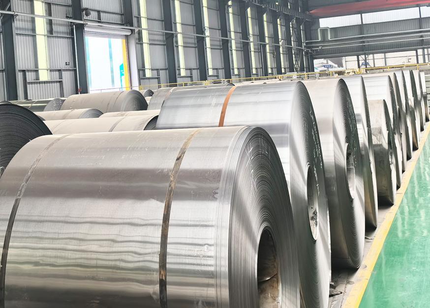 Cold Rolled vs. Hot Rolled Coils: Key Differences Explained