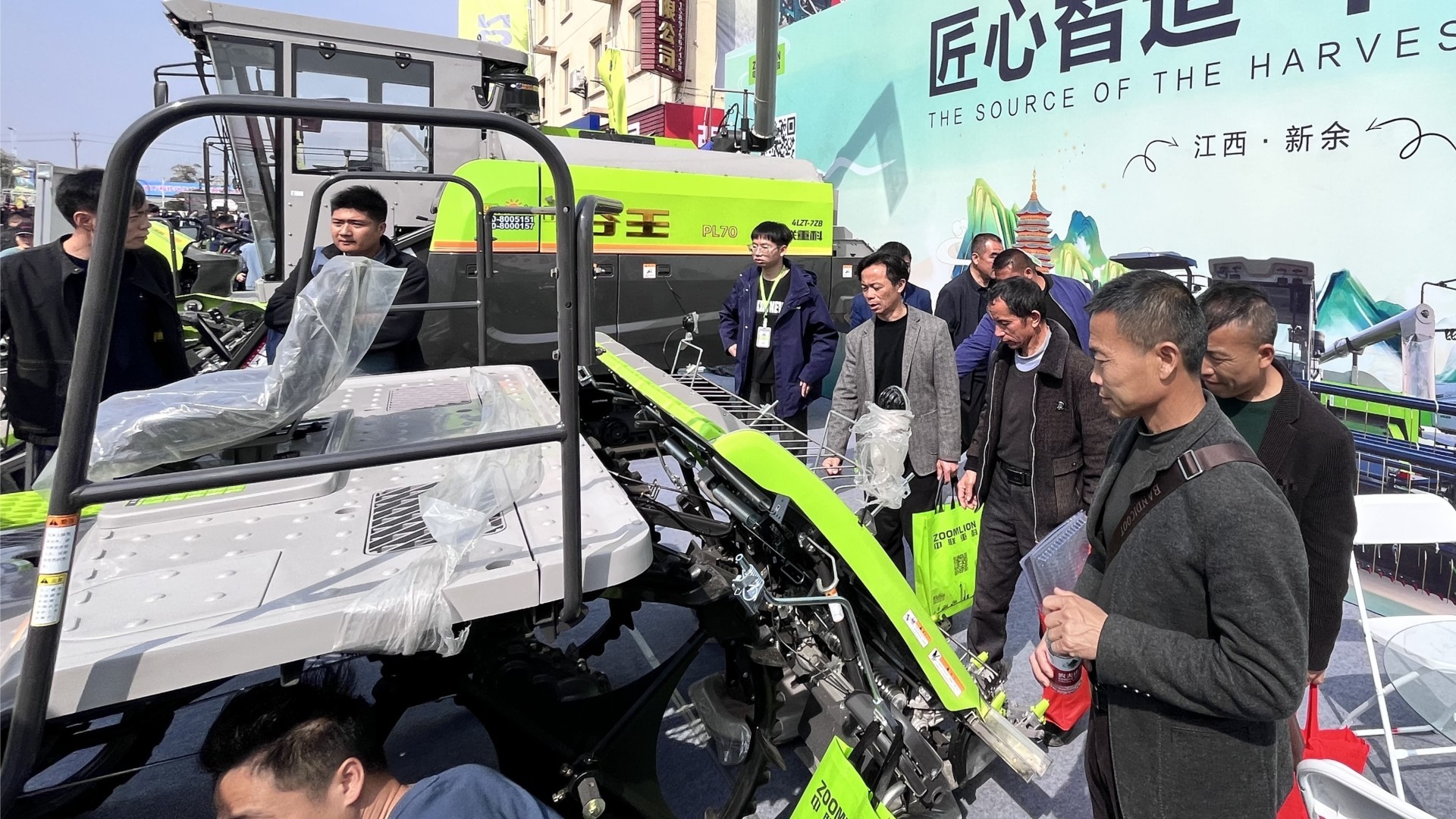 Press the spring ploughing "acceleration key" Zoomlion rice production mechanization overall solution appeared in Jiangxi province