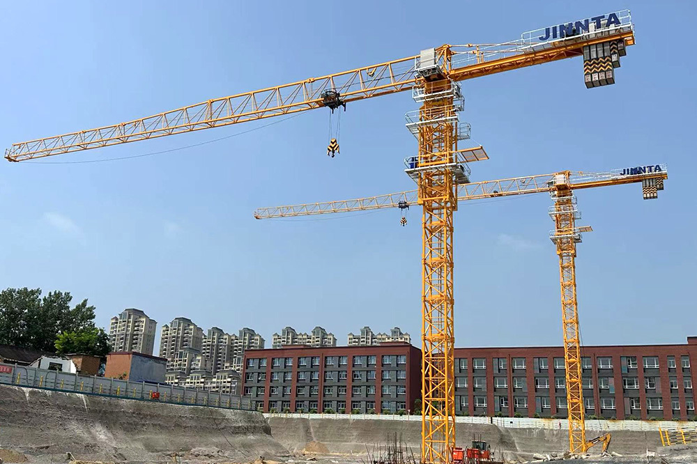 晋塔塔式起重机参建河南省新乡市经济技术开发区北张兴庄城中村改造项目