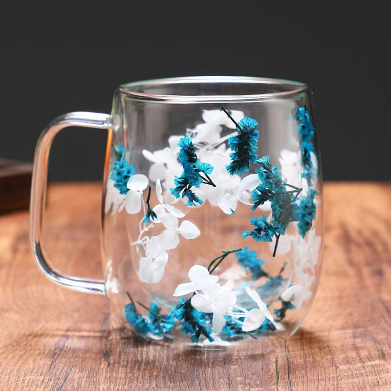 Double cup with flower