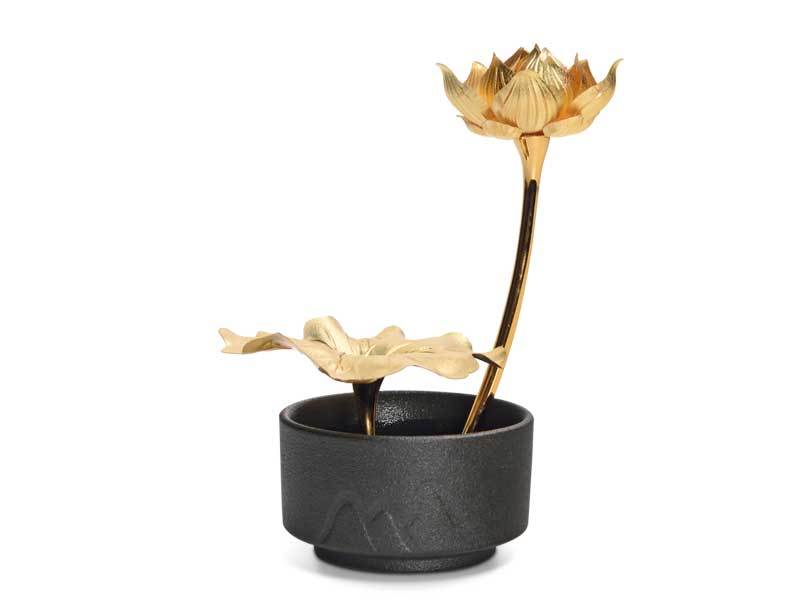 Qinglian-three-dimensional gold leaf flower