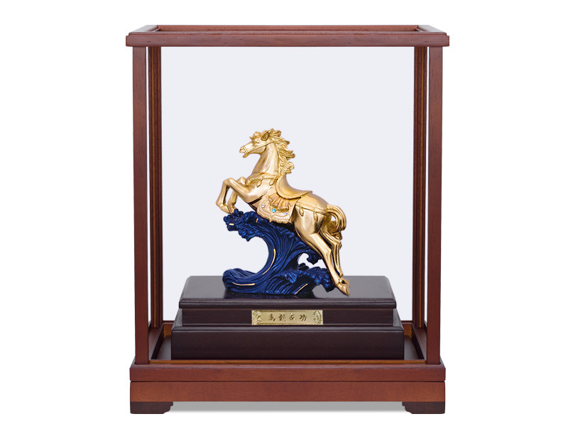 Business gift horse to success-three-dimensional gold foil ornaments