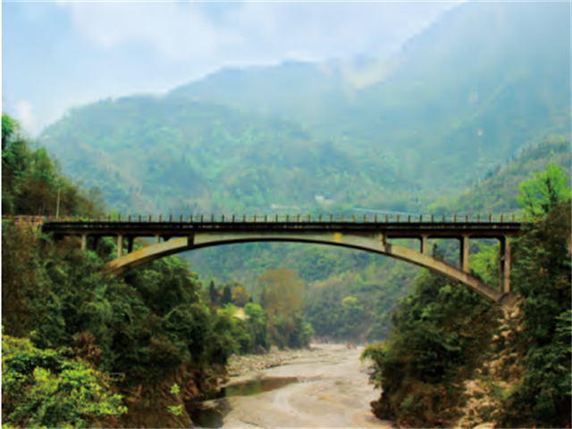 拉法基都江堰水泥工程白沙河大橋