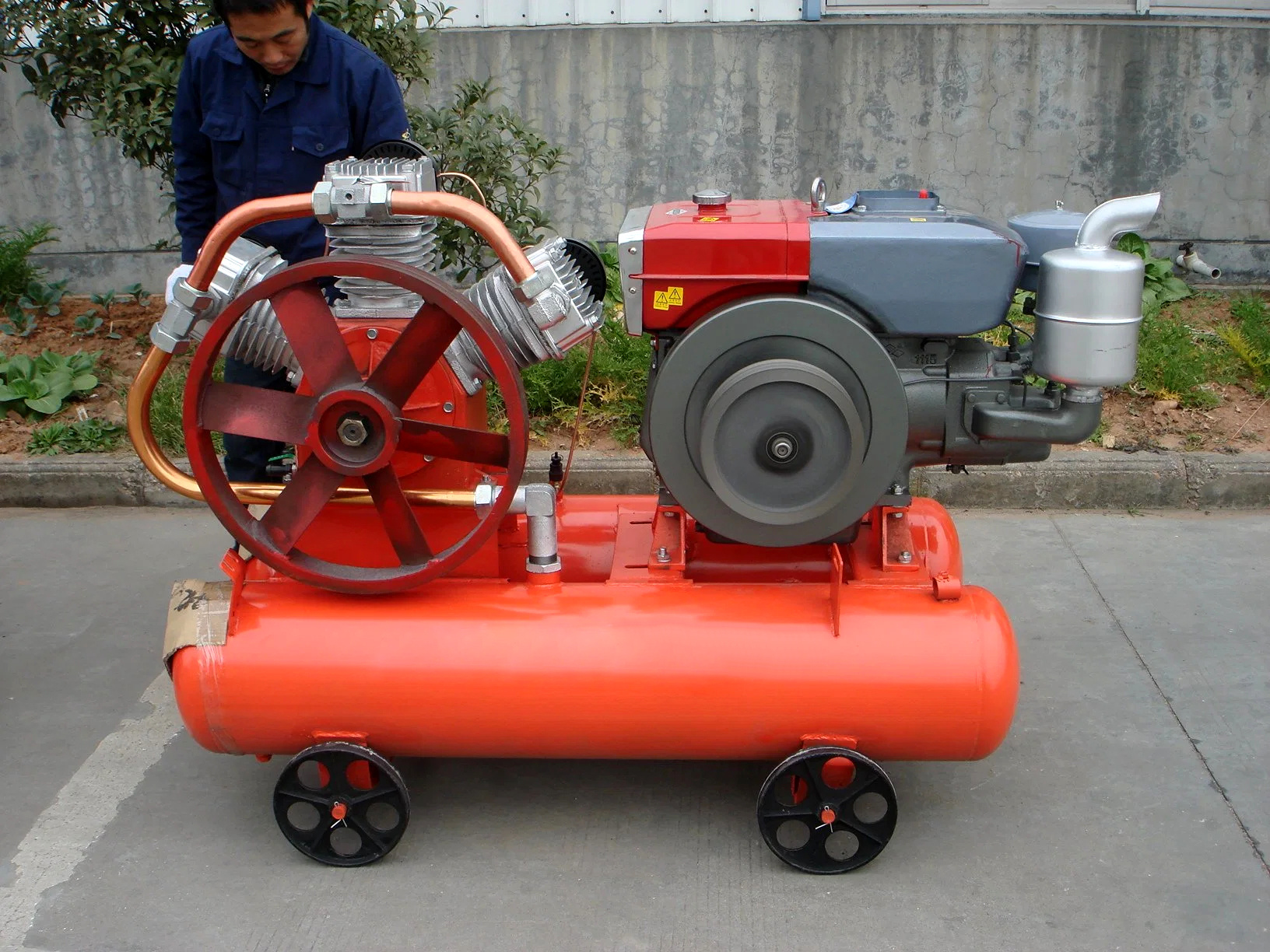 Chinese Good Quality 3.5m3/Min Industrial Small Portable Diesel Piston Driven Air Compressor for Sale