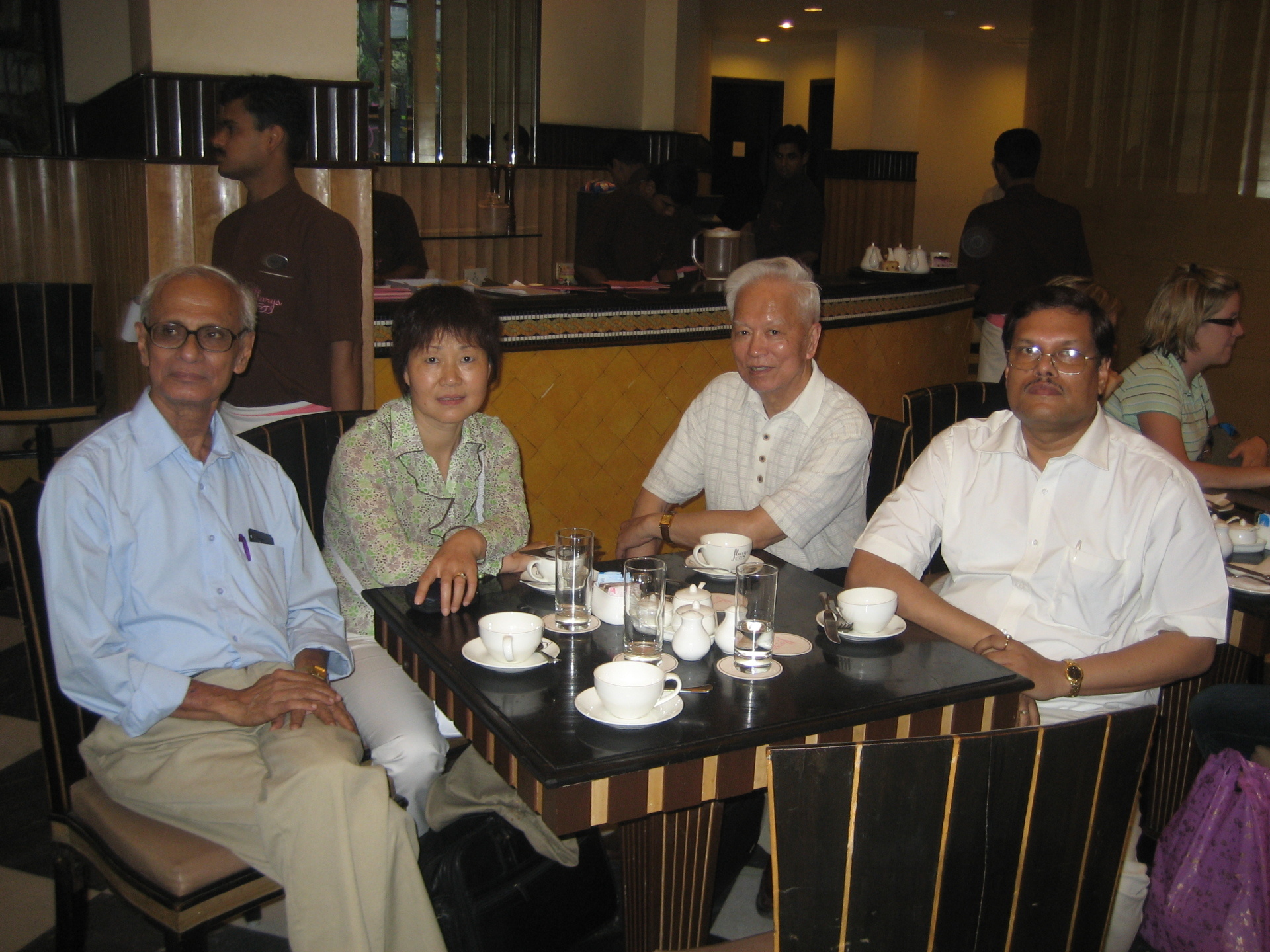 20070402公司周新民副總經理在印度參加除塵產業協會組織的會議1