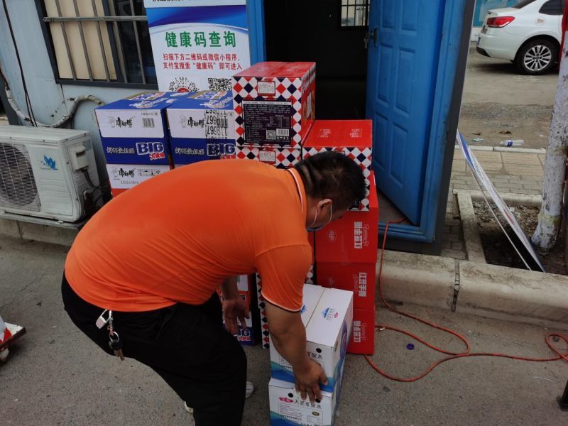 疫情無情人有情 捐贈物資防疫情