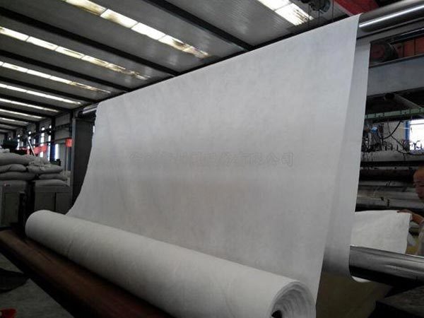 Plastic flat silk woven geotextile