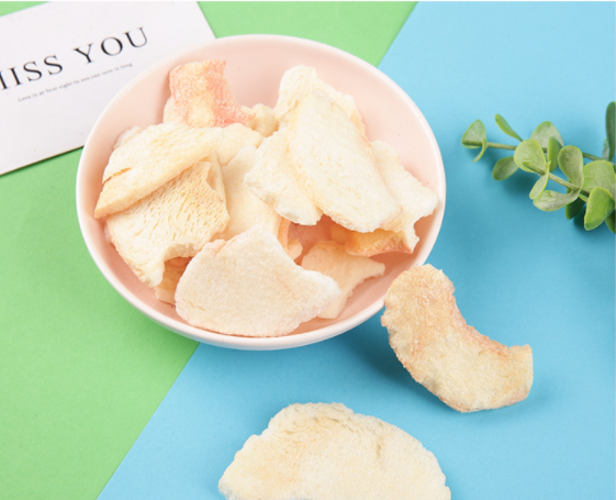 Freeze dried pear