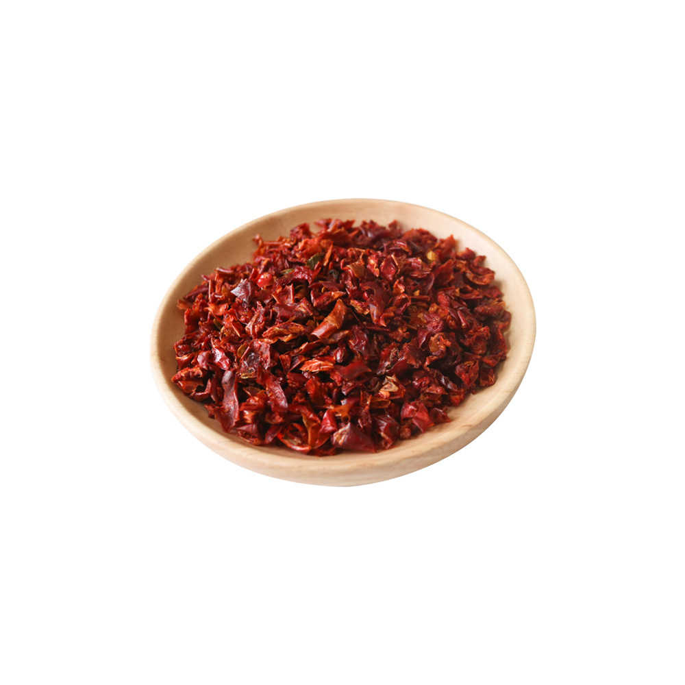 Dehydrated red bell pepper granules  6*6 MM