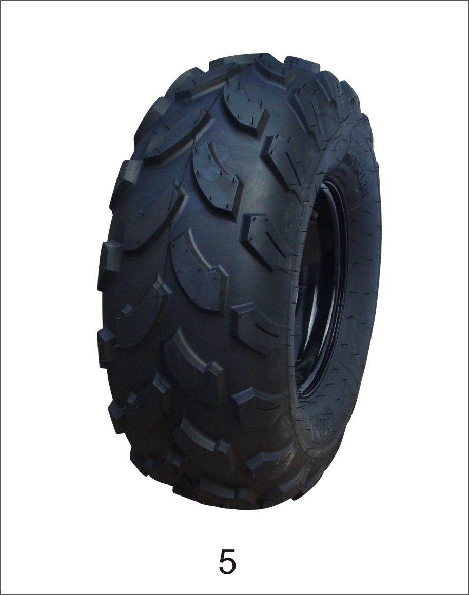 (19×7.00-8 AT)Wide tooth anti skid micro cultivator wheel.
