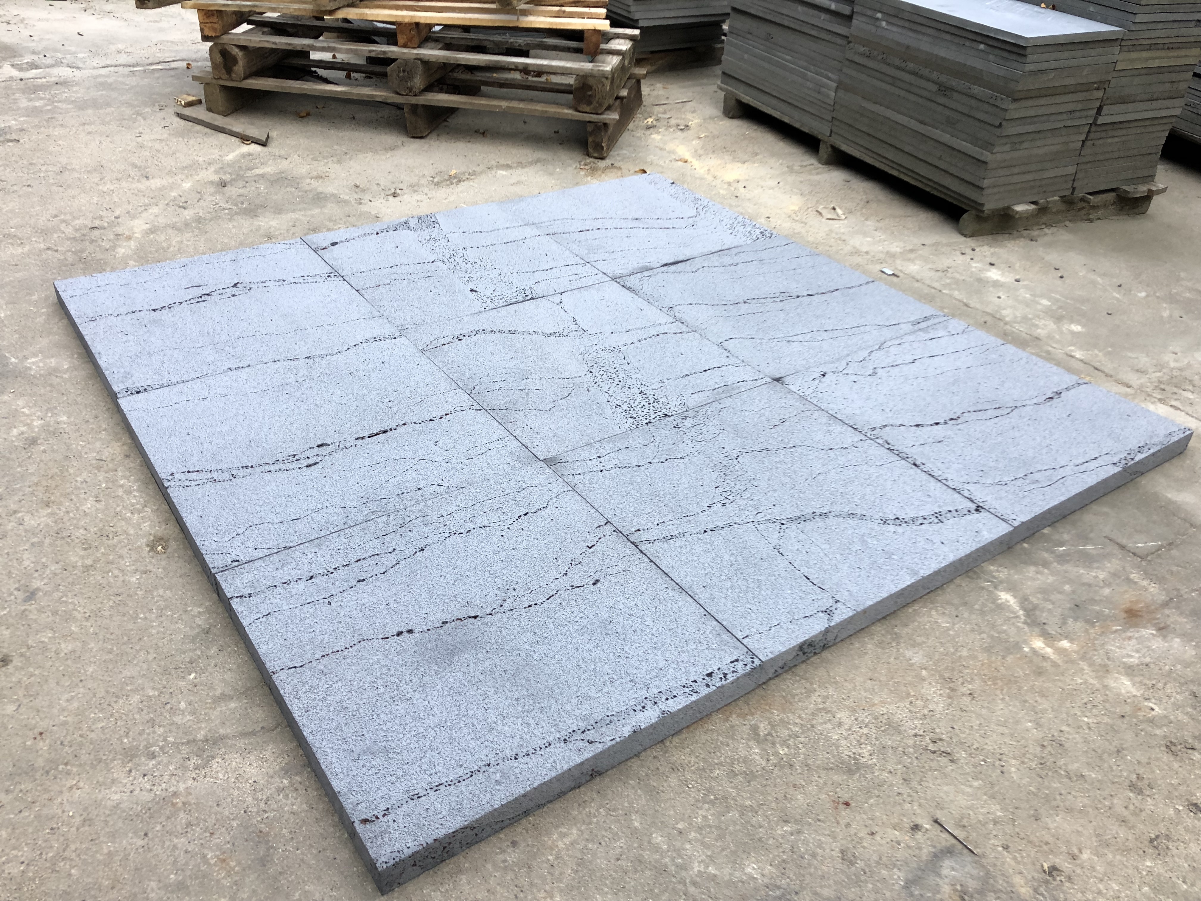 BLUE STONE PAVERS IS POPULARED IN AUSTRALIA