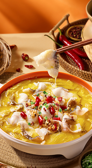 Traditional Laotan Suancai Fish