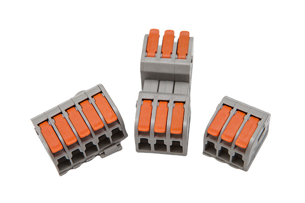 Conector eléctrico