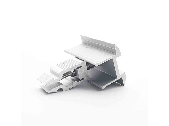 Middle Clamp