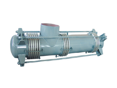 Three-way pressure balanced corrugated compensator