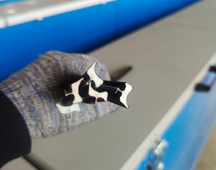 The air holes are densely distributed on the cured surface of the rubber strip after the glue is applied.