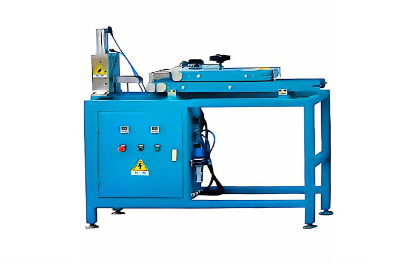A Whole Set of Equipents For Door Gasket Production