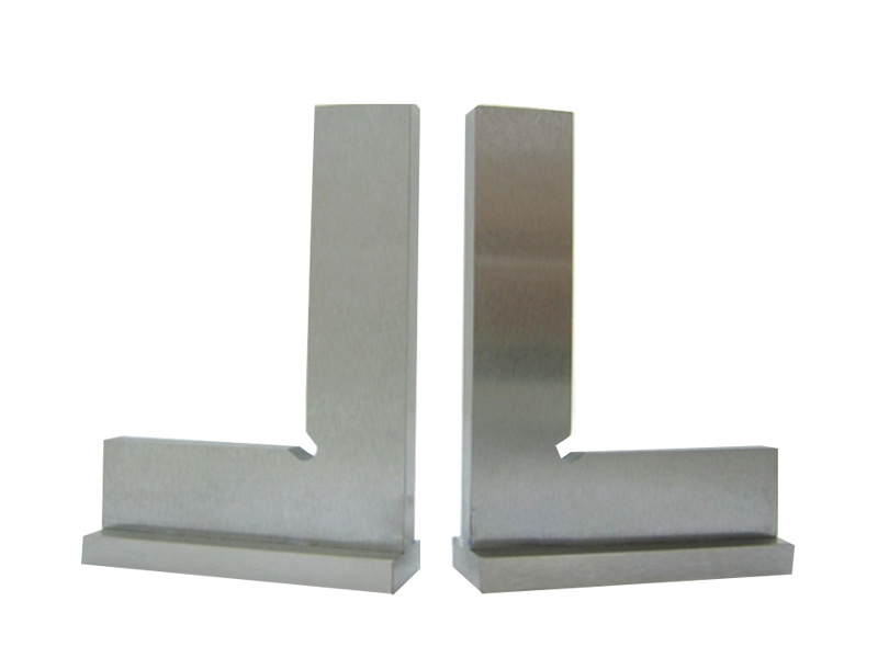 Alloy flat square